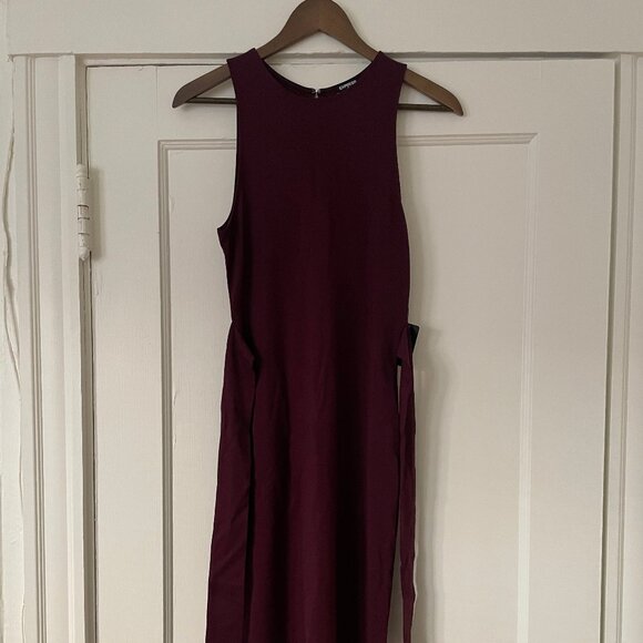 Express Wrap Dress in Plum - Picture 1 of 4